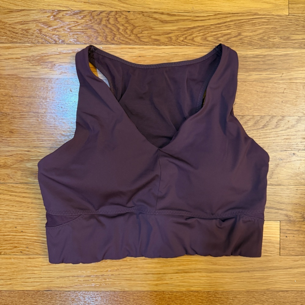 Athleta Racerback Sports Bra Mesh in Maroon/Wine - Size Medium